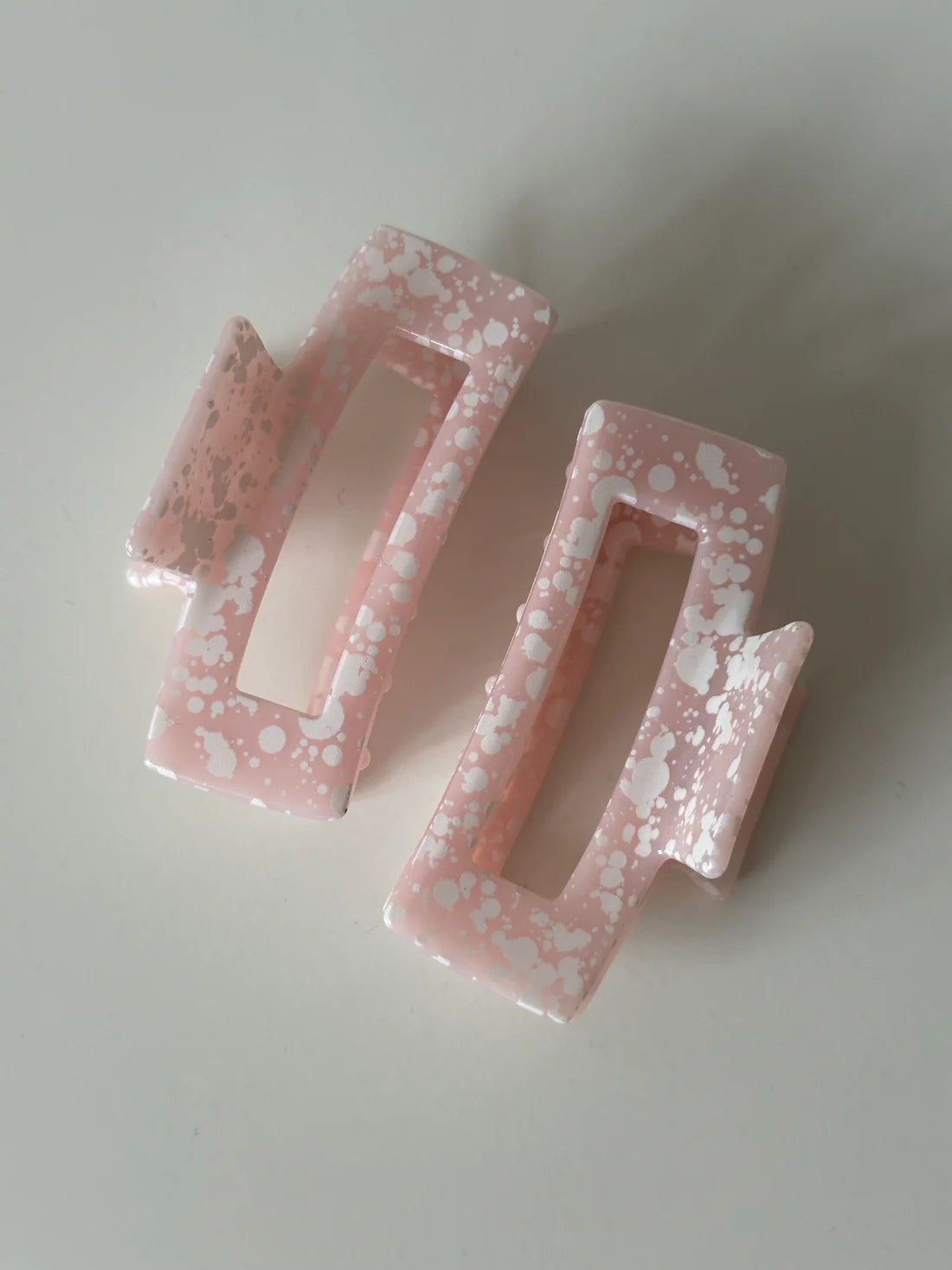 MAJA Clip