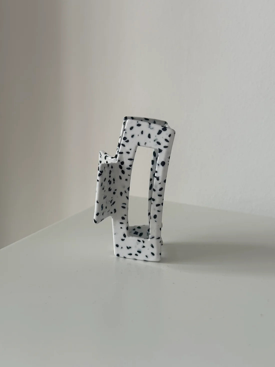 MAJA Clip